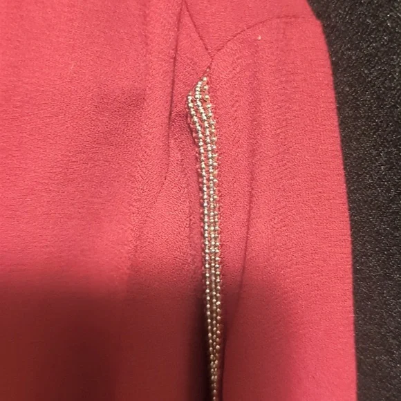 Top - Picture 2 of 6